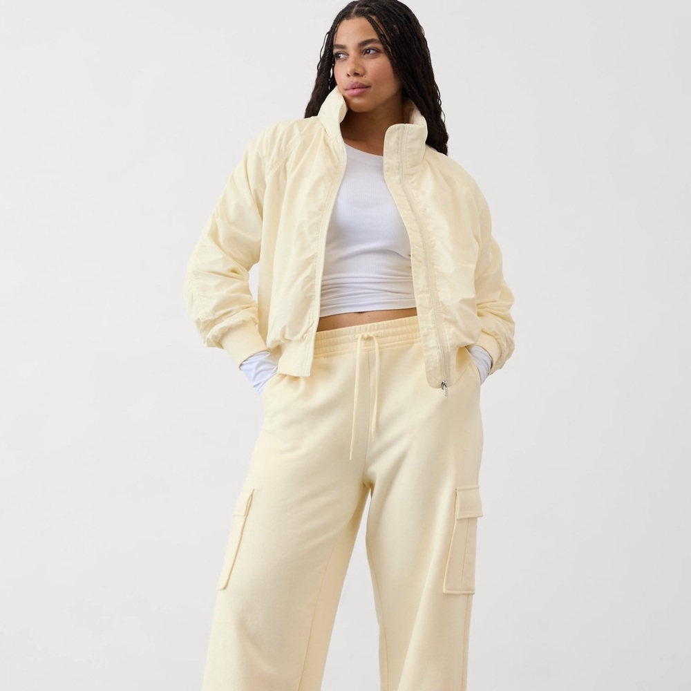 NWT Athleta jet set bomber sz S petite Glow yellow color